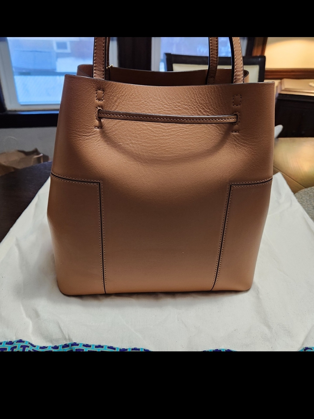 Tory Burch Cognac Leather Bucket Satchel with Drawstring Charm - Picture 3 of 11